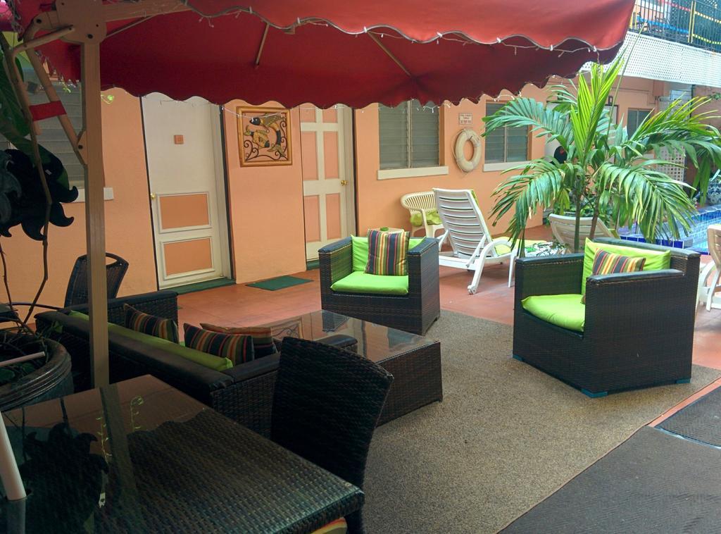 Towne Hotel Nasáu Exterior foto